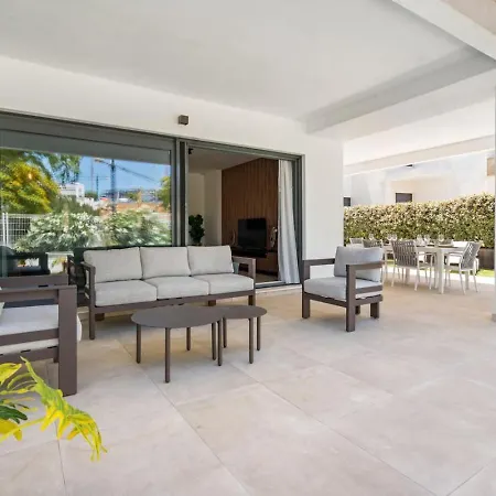Modern 3br - Garden, Pool Near And Marina