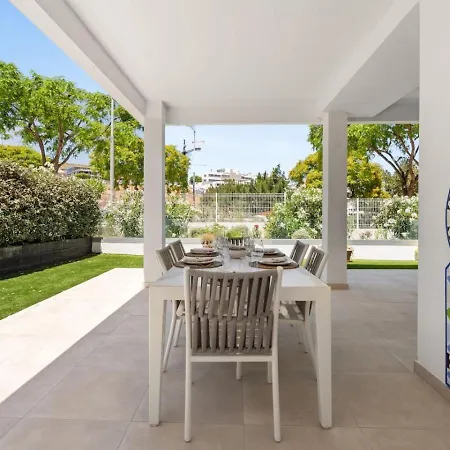 Apartment Modern 3br - Garden, Pool Near And Marina