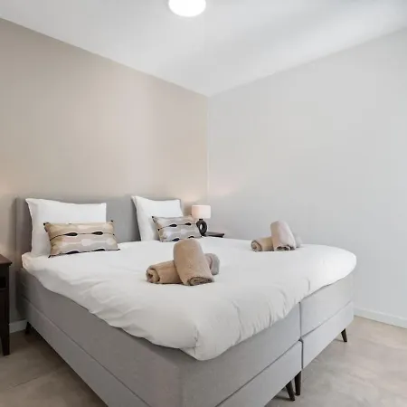 Apartment Modern 3br - Garden, Pool Near And Marina Estepona